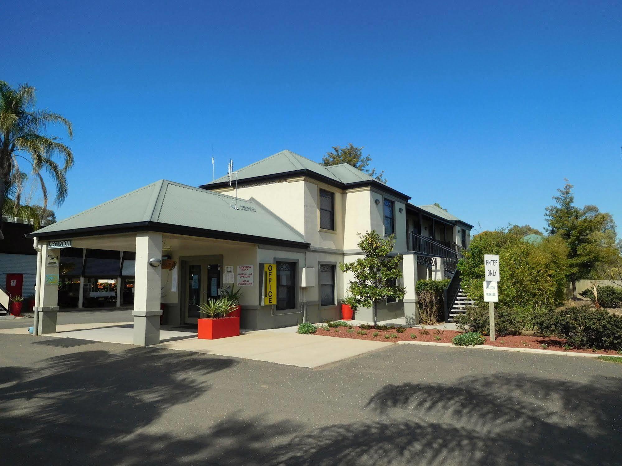 Narrabri Motel And Caravan Park Luaran gambar